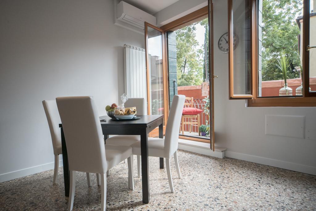 Apartament Venier *